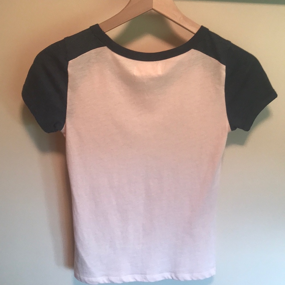 HOLLISTER TEE - Picture 4 of 4